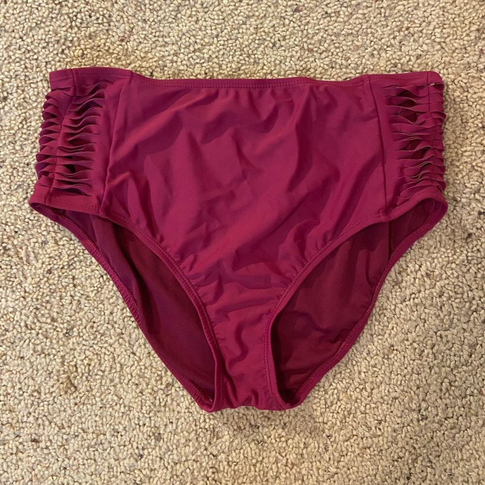 Cute maroon swimsuit bottoms. Size: large. Brand: SO